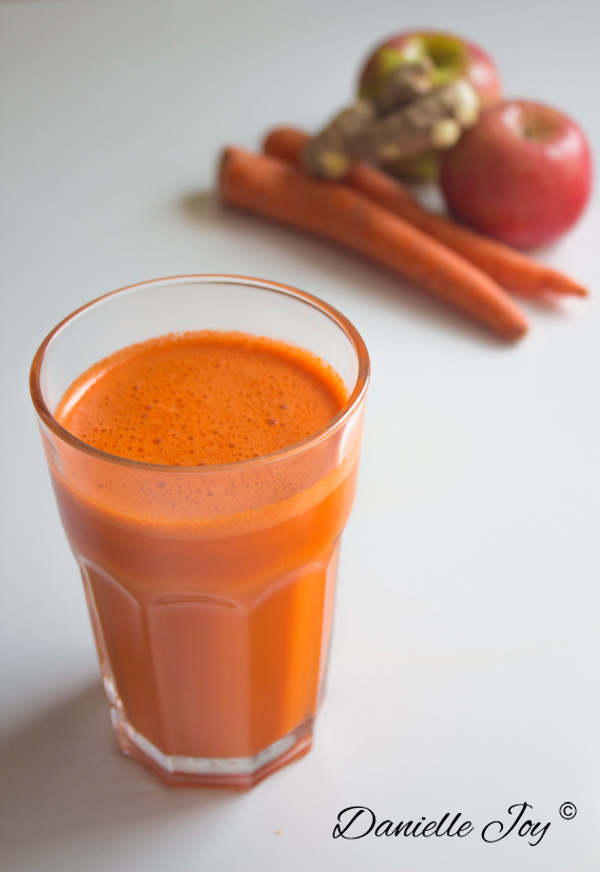 Carrot-Mango-Appel-Ginger Smoothie Juice