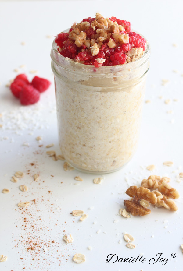 Overnight Oats with Raspberries and Tahini